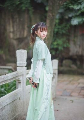 铠甲勇士之雅塔莱斯电影免费观看_蓝光迅雷电影在线