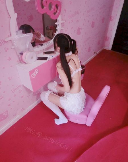 啊噗嗤挺进美妇肥臀啊图片_免费手机观看