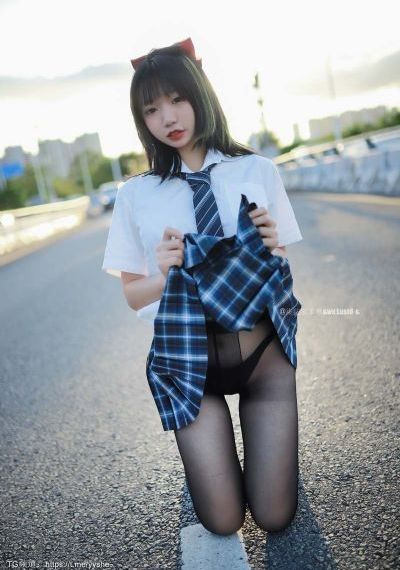 实习生电影完整版_在线观看完整视频大全